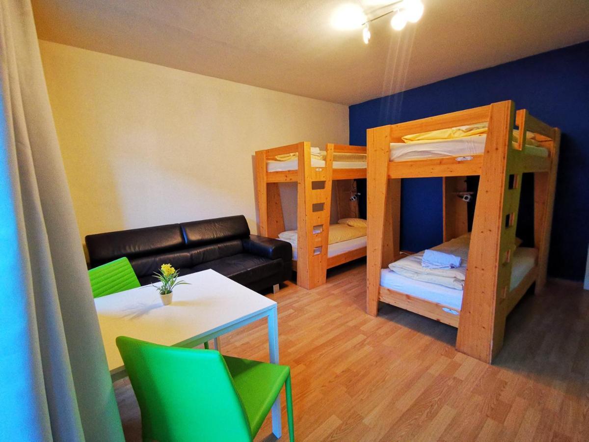 Downtown Hostel Ιντερλάκεν Εξωτερικό φωτογραφία